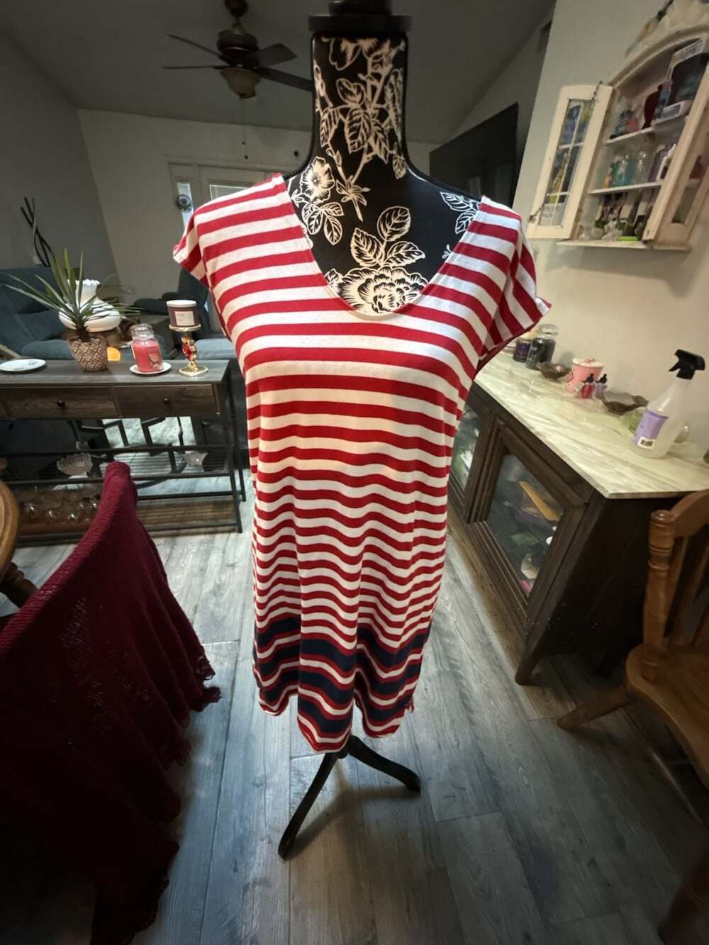 Vineyard Vines Americana Stripe Performance Dress in Lighthouse Red